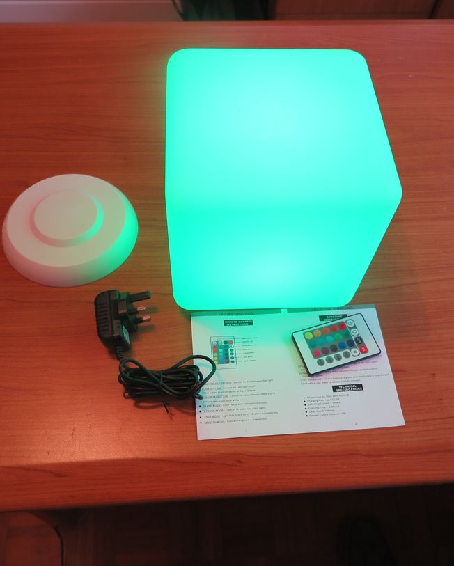 30cm Square Garden Light
