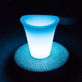 led lit ice bucket